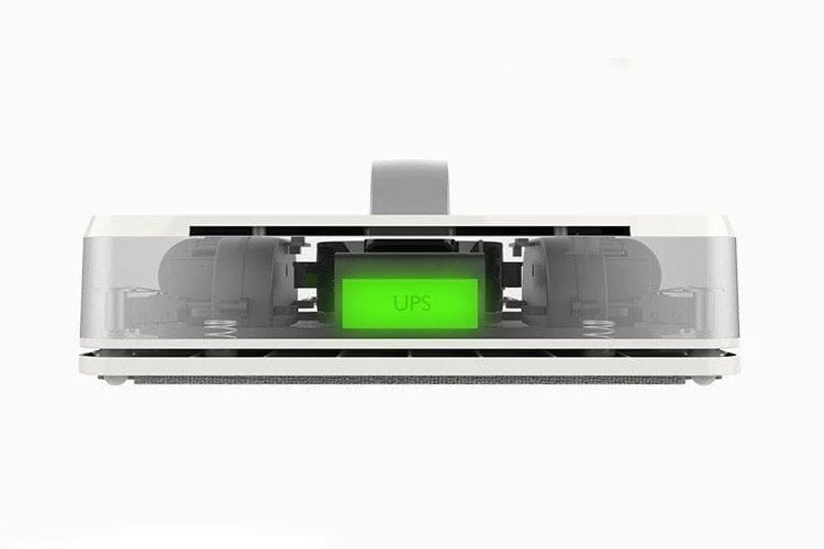 Eine interner Akku im Mamibot iGLASSBOT W 120 dienst als Notstromversorgung, wenn die Stromzufuhr via Kabel unterbrochen wird Eine interner Akku im Mamibot iGLASSBOT W 120 dienst als Notstromversorgung, wenn die Stromzufuhr via Kabel unterbrochen wird