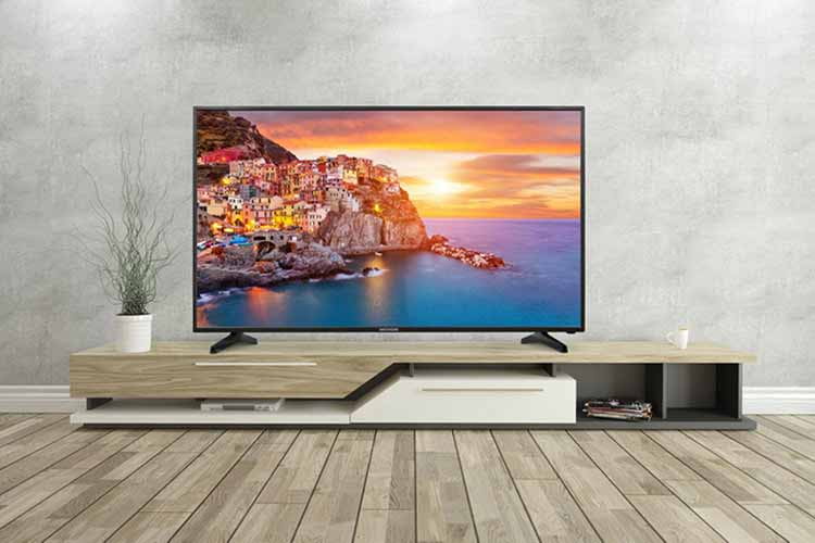 65 Zoll TV für unter 800 Euro - der MEDION LIFE P18113 macht's möglich 65 Zoll TV für unter 800 Euro - der MEDION LIFE P18113 macht's möglich