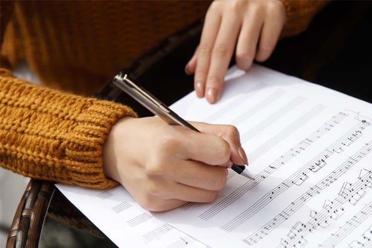 Papier und Stift sind zum Komponieren ab sofort nicht mehr nötig Papier und Stift sind zum Komponieren ab sofort nicht mehr nötig
