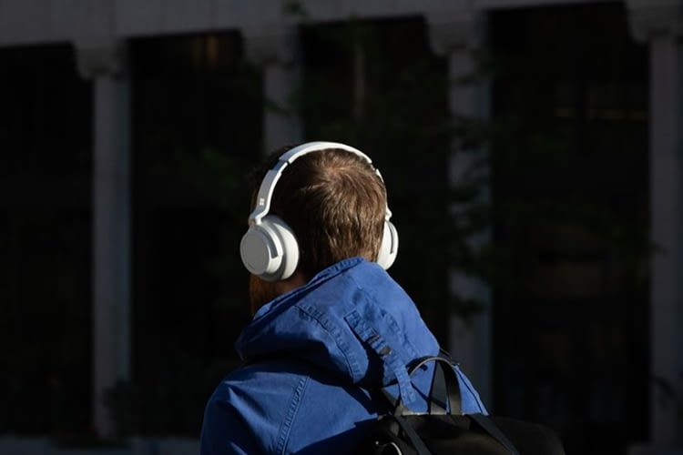 Microsofts Surface Kopfhörer können die Geräuschunterdrückung ohne App kontrollieren Microsofts Surface Kopfhörer können die Geräuschunterdrückung ohne App kontrollieren