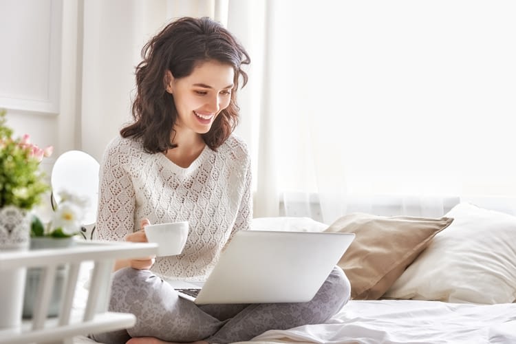 Mit smarten Thermostaten beide Hände frei haben für wirklich Wichtiges Mit smarten Thermostaten beide Hände frei haben für wirklich Wichtiges