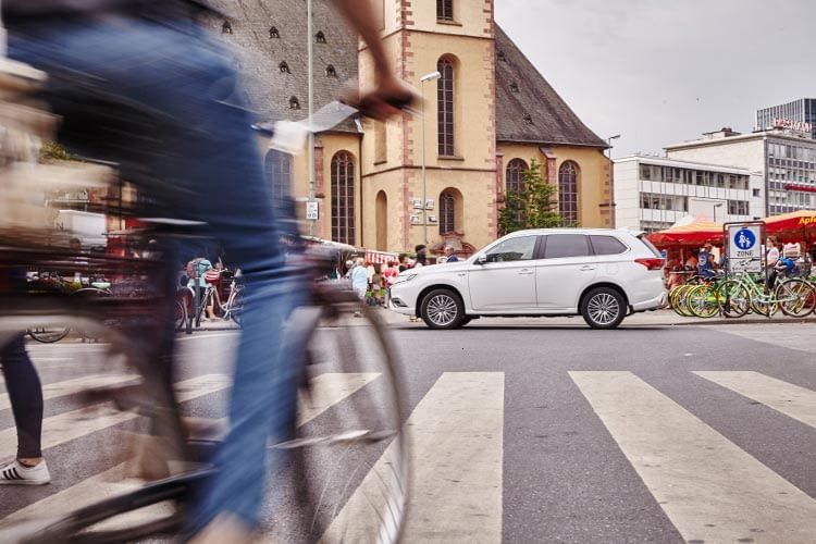 Mitsubishi Outlander Plug-in-Hybrid auch besten für die Stadt geeignet Mitsubishi Outlander Plug-in-Hybrid auch besten für die Stadt geeignet