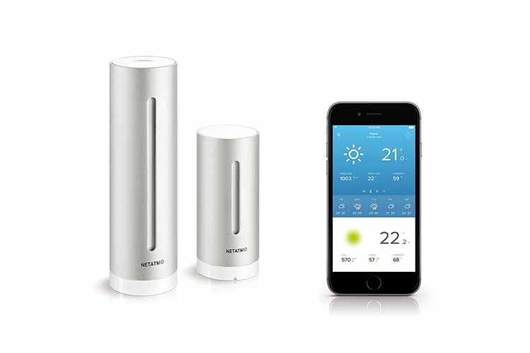Die Netatmo Wetterstation wird mit einem Set zur optionalen Wandmontage geliefert Die Netatmo Wetterstation wird mit einem Set zur optionalen Wandmontage geliefert