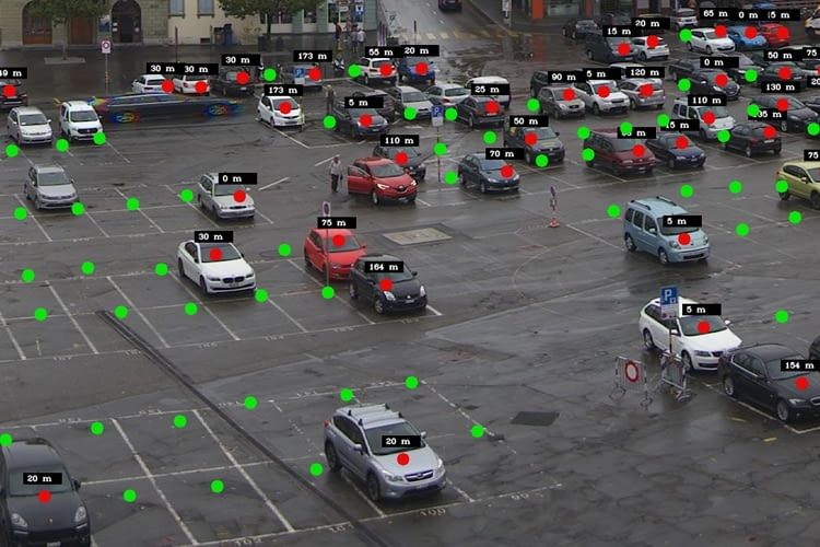 Parkleitsystem Parquery ist etwa im Schweizer Vevey bereits im Einsatz Parkleitsystem Parquery ist etwa im Schweizer Vevey bereits im Einsatz
