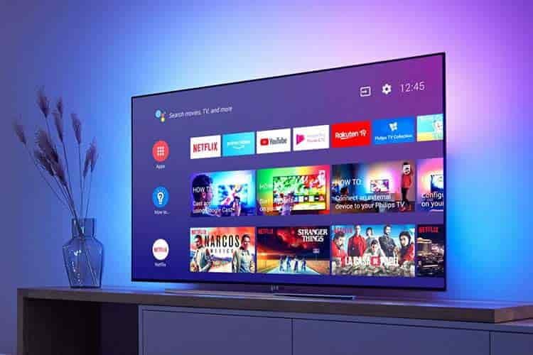 Ein Smart TV wie ein Philips Android TV bietet nicht nur Apps für Streaming-Dienste an, sondern auch Spiele und Informationen Ein Smart TV wie ein Philips Android TV bietet nicht nur Apps für Streaming-Dienste an, sondern auch Spiele und Informationen