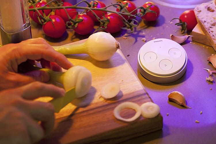 Der Philips Hue Tap lässt sich (fast) überall platzieren Der Philips Hue Tap lässt sich (fast) überall platzieren