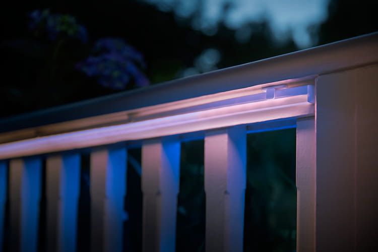Der Philips Hue Outdoor Lightstrip hat eine homogene Lichtabstrahlung Der Philips Hue Outdoor Lightstrip hat eine homogene Lichtabstrahlung