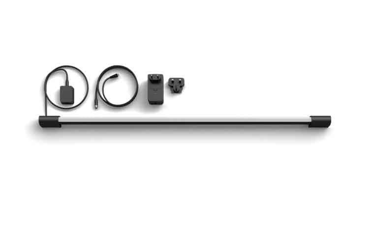 Am Kabel der Philips Hue Play Gradient Light Tube befindet sich die Control Box, die dann mit dem Netzteil verbunden wird Am Kabel der Philips Hue Play Gradient Light Tube befindet sich die Control Box, die dann mit dem Netzteil verbunden wird