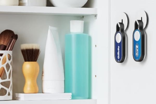 Die Dash Buttons lassen sich an allen glatten Flächen leicht anbringen Die Dash Buttons lassen sich an allen glatten Flächen leicht anbringen