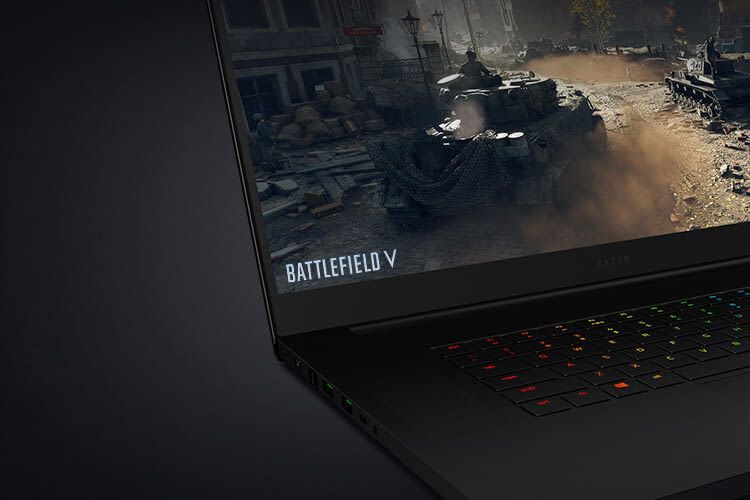 Das Display lässt sich fast um 180° umklappen Das Display lässt sich fast um 180° umklappen