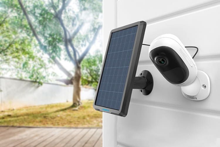 Reolink Argus 2 ist optional im Haus auch nur mit Akku einsetzbar Reolink Argus 2 ist optional im Haus auch nur mit Akku einsetzbar