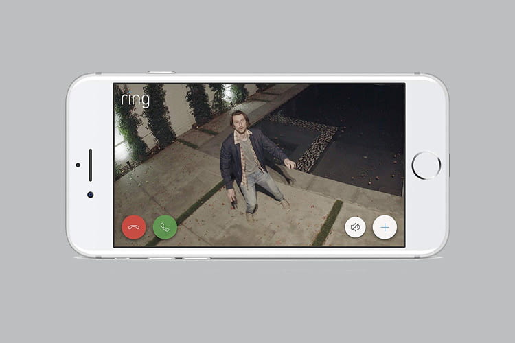 Per Ring App ist überall der Abruf von Live-Bildern möglich Per Ring App ist überall der Abruf von Live-Bildern möglich