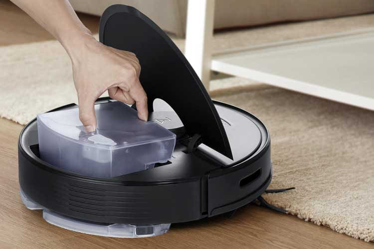 Für Staub und Wasser gibt es bei Roborock Q7 Max einen Kombi-Tank Für Staub und Wasser gibt es bei Roborock Q7 Max einen Kombi-Tank