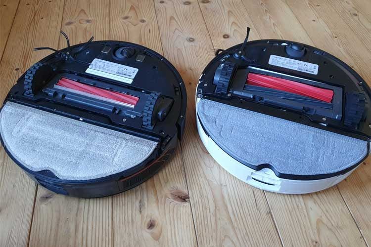 Blick auf die Unterseite: Wo Roborock S7 MaxV nur eine Walze verbaut hat, besitzt Roborock S8 Pro zwei gummierte Bürsten Blick auf die Unterseite: Wo Roborock S7 MaxV nur eine Walze verbaut hat, besitzt Roborock S8 Pro zwei gummierte Bürsten