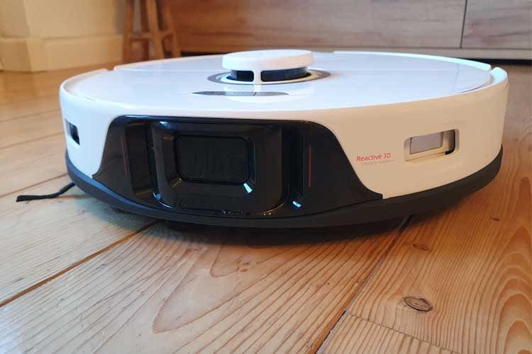 Bei der MaxV-Reihe setzt Roborock auf eine integrierte Kamera, Roborock S8 Pro Ultra hat stattdessen Sensoren integriert Bei der MaxV-Reihe setzt Roborock auf eine integrierte Kamera, Roborock S8 Pro Ultra hat stattdessen Sensoren integriert