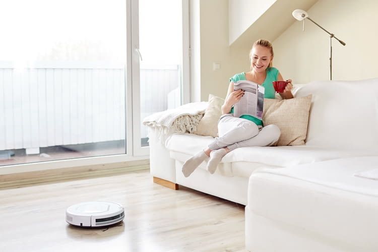 Saugroboter arbeiten selbstständig und reagieren trotzdem flexibel auf Sonderwünsche Saugroboter arbeiten selbstständig und reagieren trotzdem flexibel auf Sonderwünsche