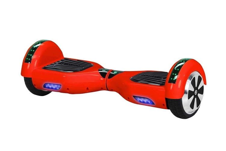 LEDs über den Reifen sorgen für gute Sichtbarkeit des Robway W1 in der Dunkelheit LEDs über den Reifen sorgen für gute Sichtbarkeit des Robway W1 in der Dunkelheit