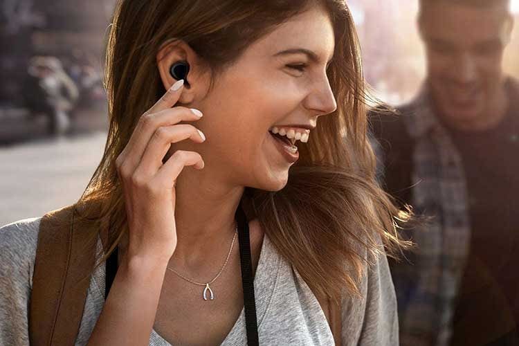 Guter Sound, Tragekomfort und dezentes Auftreten zeichnen die Samsung Galaxy Buds aus Guter Sound, Tragekomfort und dezentes Auftreten zeichnen die Samsung Galaxy Buds aus