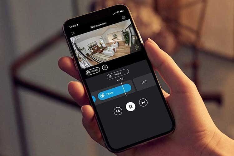 Am besten lassen sich die vernetzten Geräte im Smart Home Zuhause bequem mit nur einer App ansteuern Am besten lassen sich die vernetzten Geräte im Smart Home Zuhause bequem mit nur einer App ansteuern
