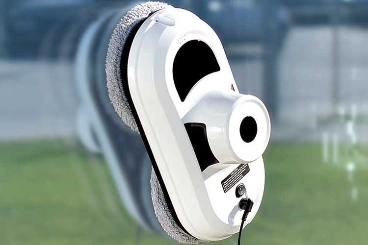 Hält sich per Unterdruck an der Scheibe fest: der kompakte Fensterputzroboter Sichler PR-030 V2 / Hobot 188 Hält sich per Unterdruck an der Scheibe fest: der kompakte Fensterputzroboter Sichler PR-030 V2 / Hobot 188