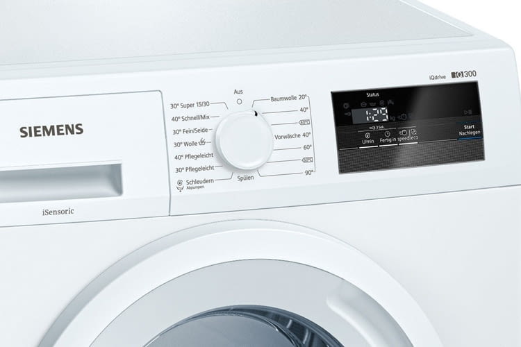 Die Auswahl an Reinigungsprogrammen bei Siemens iQ300 WM14N060 ist groß Die Auswahl an Reinigungsprogrammen bei Siemens iQ300 WM14N060 ist groß