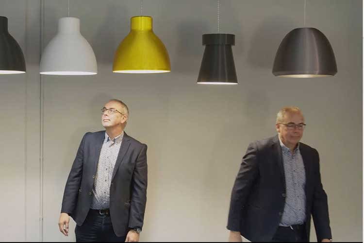 Signify Manager Coen Liedenbaum sieht im 3D-Druck eine Antwort auf ökologische Unternehmensherausforderungen Signify Manager Coen Liedenbaum sieht im 3D-Druck eine Antwort auf ökologische Unternehmensherausforderungen