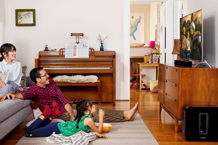 In Kombination mit weiteren Sonos Lautsprechern wird der Sound perfekt In Kombination mit weiteren Sonos Lautsprechern wird der Sound perfekt