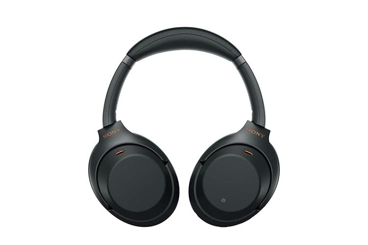 Sony WH-1000XM3 trägt sich angenehm, aber hat nur Ohrpolster aus Kunstleder Sony WH-1000XM3 trägt sich angenehm, aber hat nur Ohrpolster aus Kunstleder