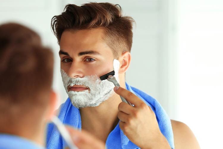 Neues Styling gefällig? Alexa bestellt schnell und unkompliziert alle gewünschten Produkte Neues Styling gefällig? Alexa bestellt schnell und unkompliziert alle gewünschten Produkte