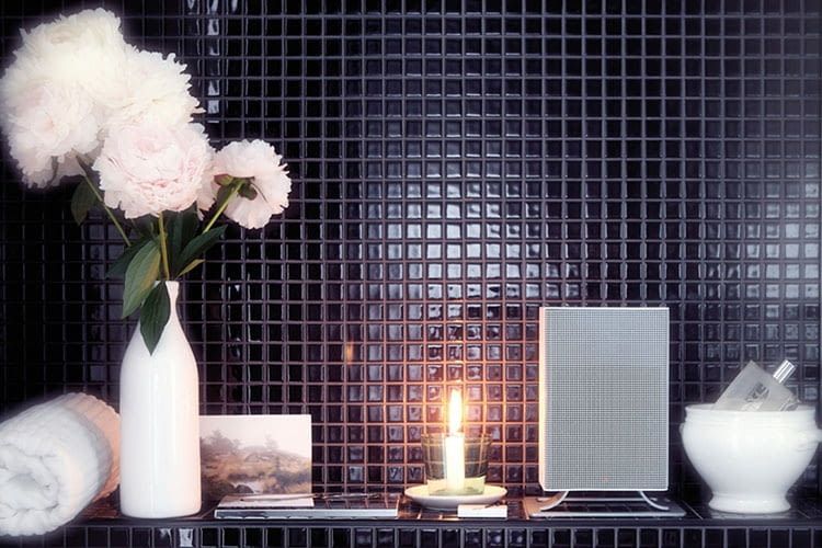 Stadler Form Anna little passt auf ein Badezimmerregal Stadler Form Anna little passt auf ein Badezimmerregal