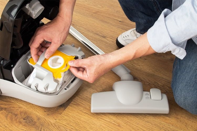 Das Wechseln des Beutels kann lästig sein, ist aber hygienischer Das Wechseln des Beutels kann lästig sein, ist aber hygienischer