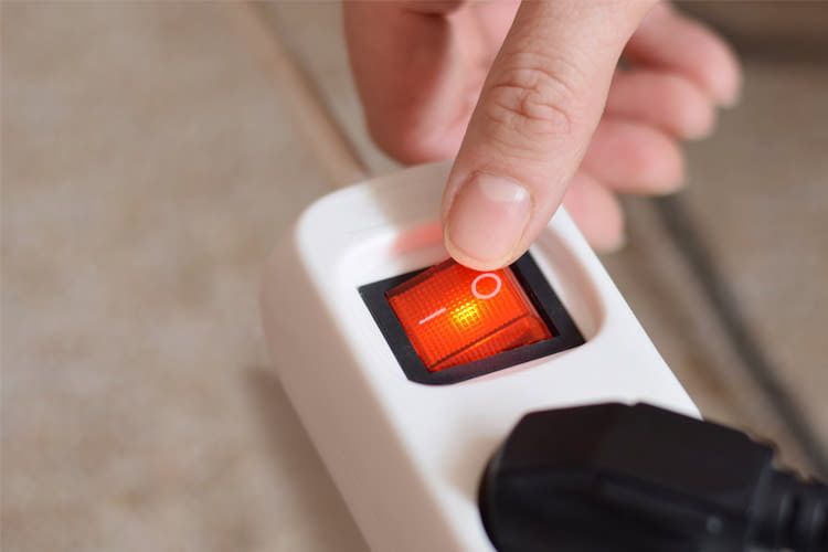 Auch beim Anbieterwechsel bleibt die Stromversorgung gewährleistet Auch beim Anbieterwechsel bleibt die Stromversorgung gewährleistet