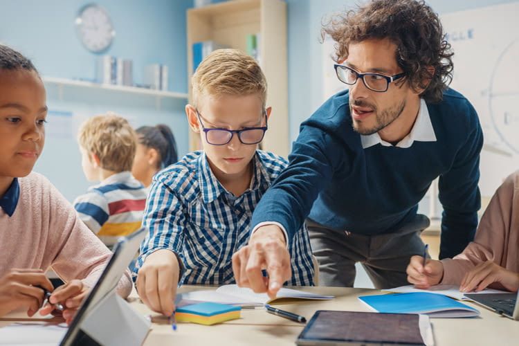 Immer mehr Schulen fördern die Tabletnutzung im Unterricht Immer mehr Schulen fördern die Tabletnutzung im Unterricht