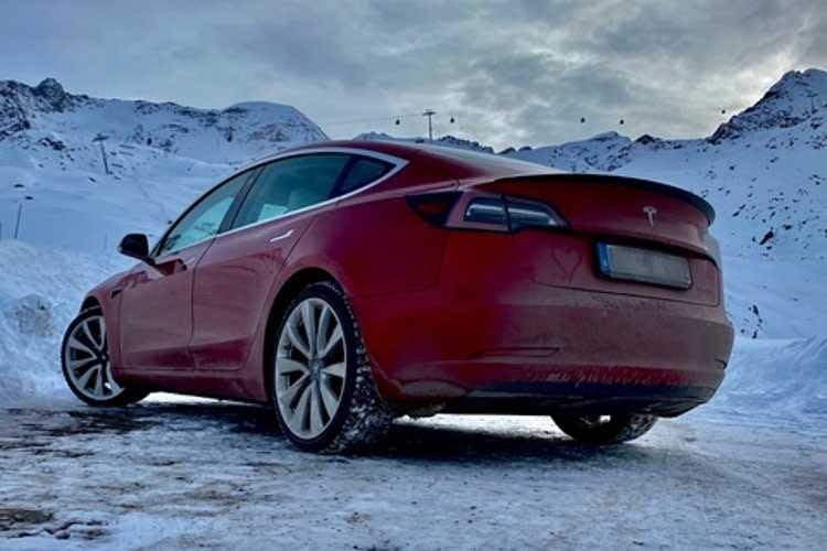 Auch bei -20 Grad lief der Tesla Model 3 im Test noch problemlos Auch bei -20 Grad lief der Tesla Model 3 im Test noch problemlos