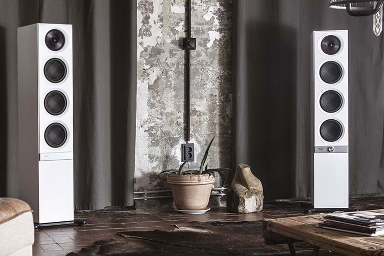 Teufel bietet extra Stereo-Lautsprecher, die aber auch in ein Multiroom System integrierbar sind Teufel bietet extra Stereo-Lautsprecher, die aber auch in ein Multiroom System integrierbar sind