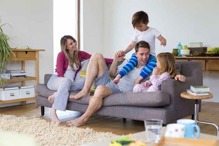 Mit Siri lässt sich die Raumtemperatur immer und überall ändern - sogar ohne aufzustehen Mit Siri lässt sich die Raumtemperatur immer und überall ändern - sogar ohne aufzustehen