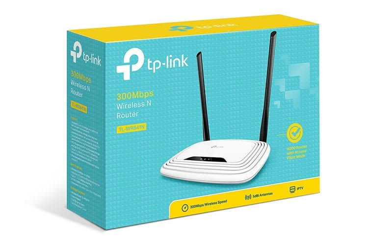 WLAN-Router TP-Link TL-WR841N kommt mit Anleitung, Netzteil und Installations-CD WLAN-Router TP-Link TL-WR841N kommt mit Anleitung, Netzteil und Installations-CD