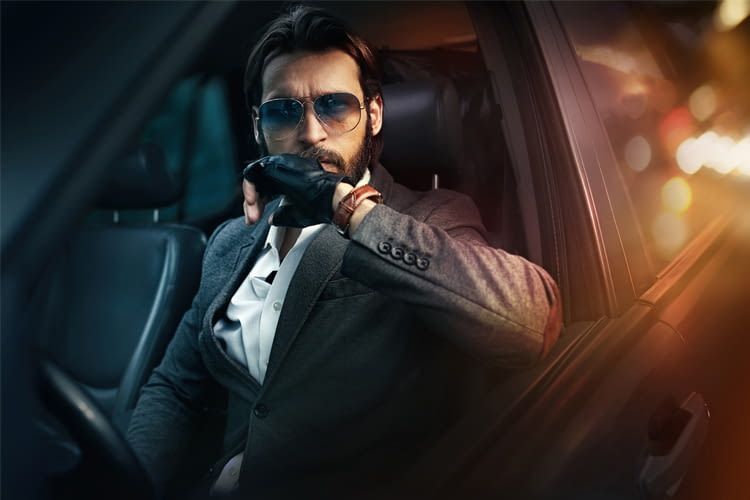 Manche Einbrecher nutzen ihr Auto als Beobachtungsposten Manche Einbrecher nutzen ihr Auto als Beobachtungsposten