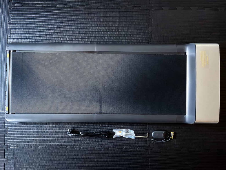 Das WalkingPad P1 kommt gut verpackt und muss nicht zusammengebaut werden Das WalkingPad P1 kommt gut verpackt und muss nicht zusammengebaut werden