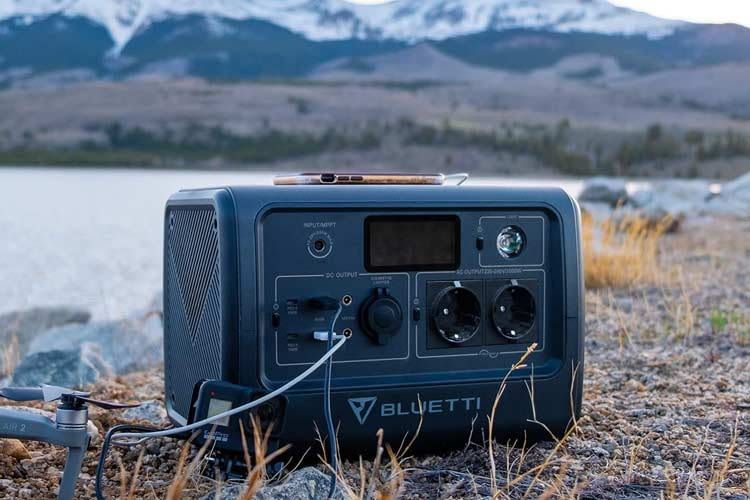 Die meisten Solargeneratoren bieten eine große Auswahl an Anschlüssen Die meisten Solargeneratoren bieten eine große Auswahl an Anschlüssen