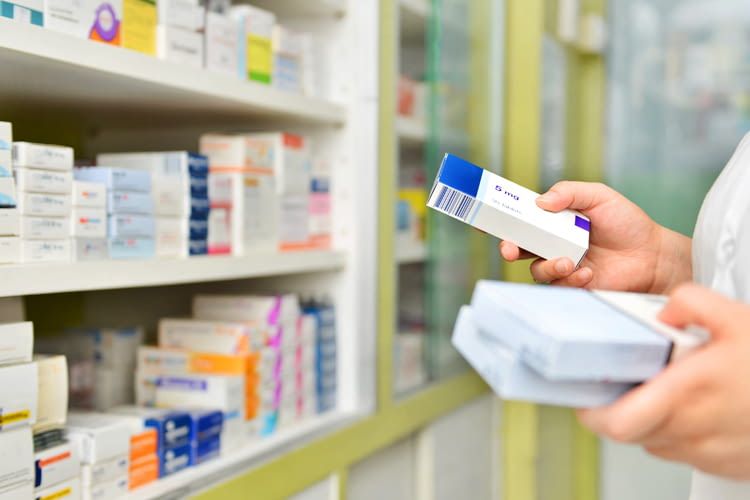 Die whatsin App sucht auch nach Synonymen von Leitstoffen Die whatsin App sucht auch nach Synonymen von Leitstoffen