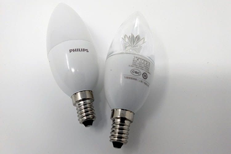 Die Xiaomi Philips Zhirui Leuchtmittel haben einen Lampenkörper aus Kunststoff Die Xiaomi Philips Zhirui Leuchtmittel haben einen Lampenkörper aus Kunststoff