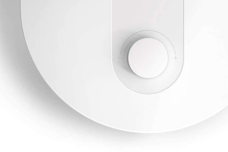 Per Drehregler sind verschiedene Lichtmodi einstellbar Per Drehregler sind verschiedene Lichtmodi einstellbar