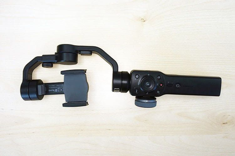 Im home&smart Test musste das Smartphone-Gimbal ZHIYUN SMOOTH 4 Gimbal seine Versprechen unter Beweis stellen Im home&smart Test musste das Smartphone-Gimbal ZHIYUN SMOOTH 4 Gimbal seine Versprechen unter Beweis stellen