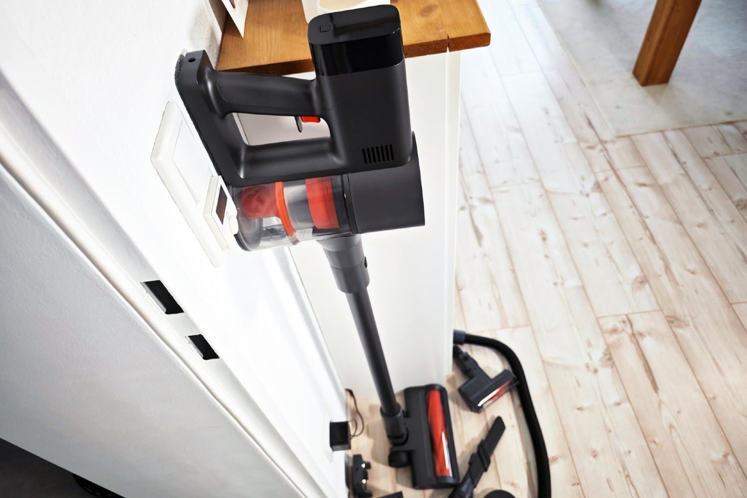 Das Design der Xiaomi G20 Max ist simple und sehr ähnlich zu seinem kleineren Gegenstück Das Design der Xiaomi G20 Max ist simple und sehr ähnlich zu seinem kleineren Gegenstück