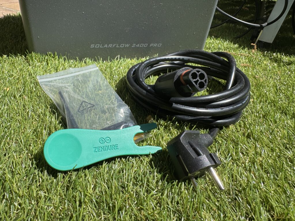 Zendure SolarFlow Pro 2400 Test 2026 Zubehör