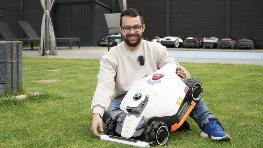 MAMMOTION LUBA 3 AWD 3000 Test:  Das Nonplus-Ultra für große Gärten? 