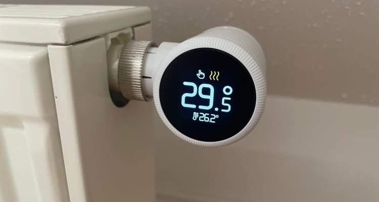 Das tado X Heizkörperthermostat ist auch mit Alexa und Google Home kompatibel Das tado X Heizkörperthermostat ist auch mit Alexa und Google Home kompatibel
