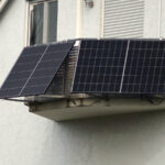 Grundsätzlich lassen sich die Module auch in verschiedene Himmelsrichtungen montieren