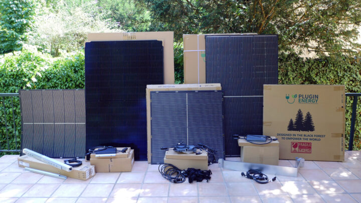 Balkonkraftwerk Test: Diese Starter-Sets sind der Hammer!